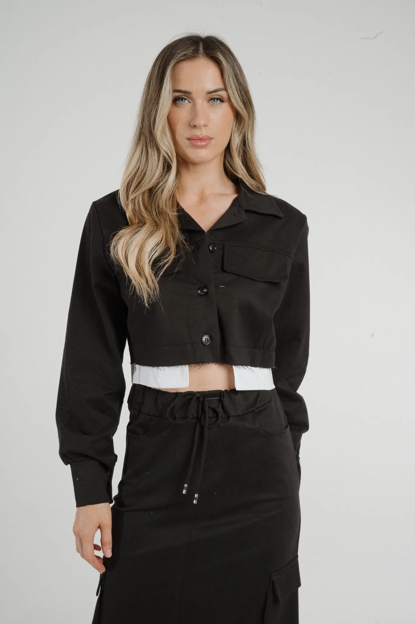 Cathy Cropped Jacket In Black