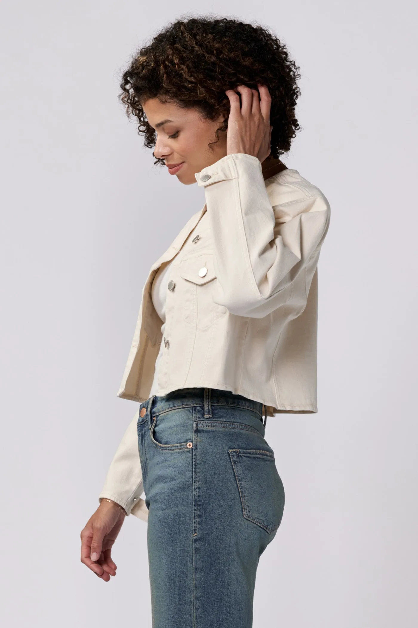 CELLY LONG SLEEVE CROPPED CLEAN HEM JACKET WHEAT