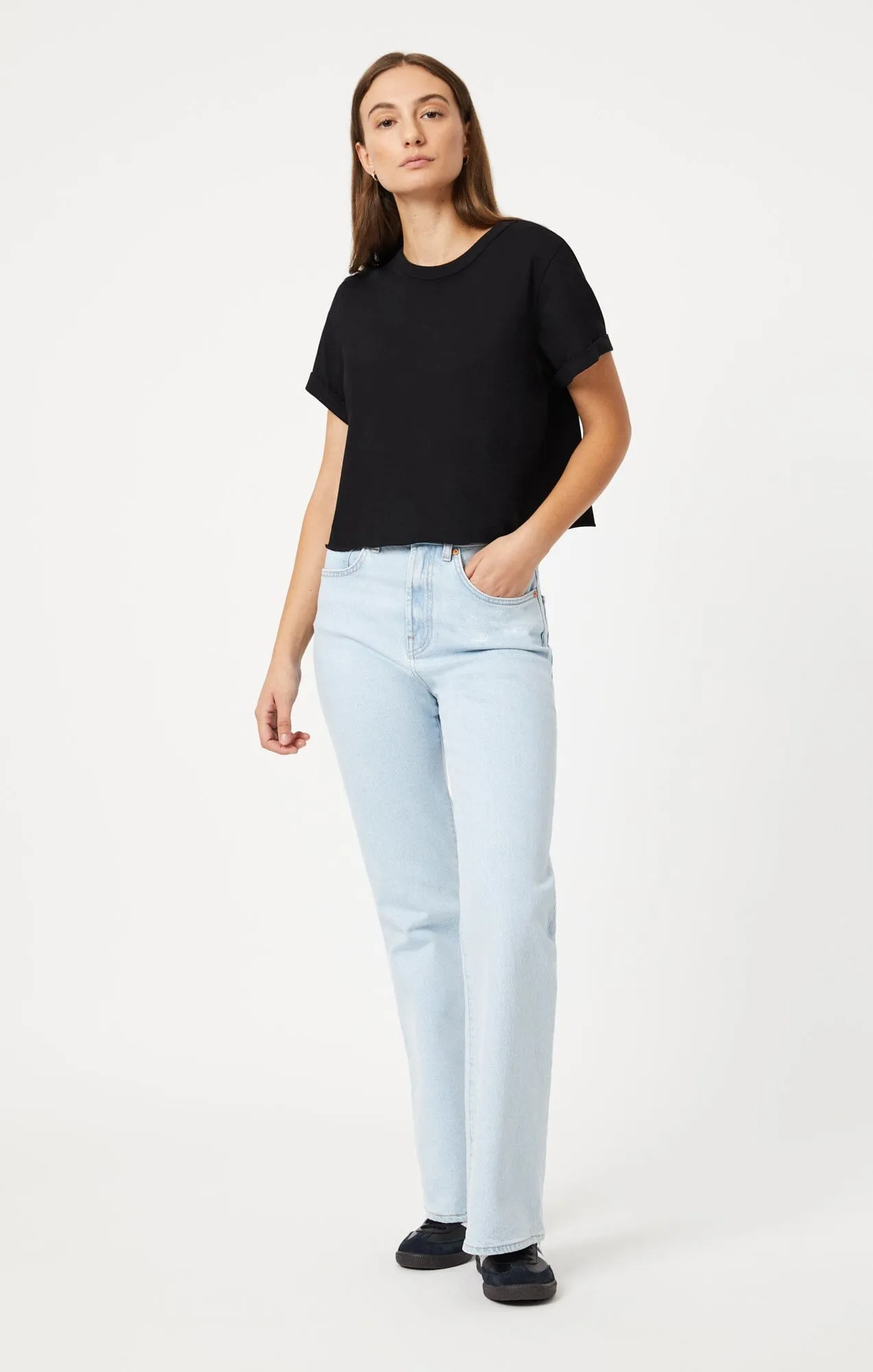 CROPPED T-SHIRT IN BLACK