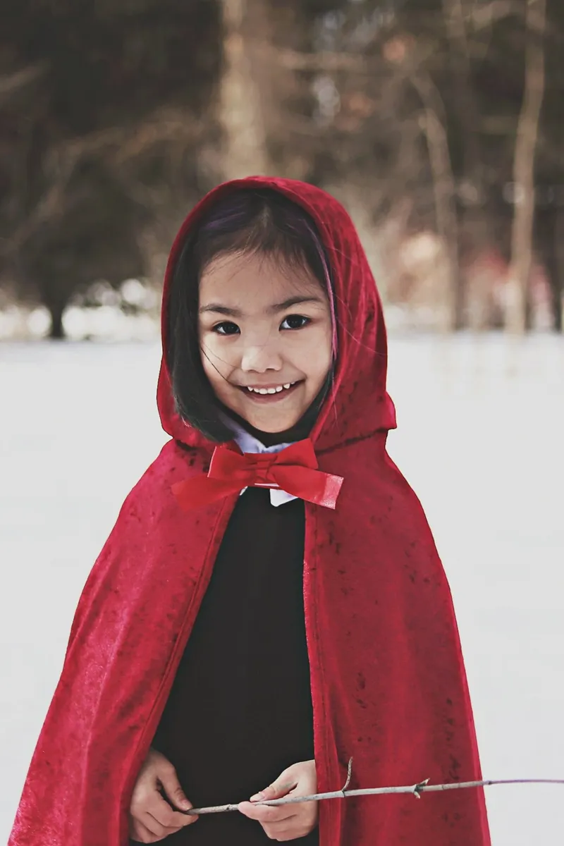 Great Pretenders Little Red Riding Hood Cape, Size 5-6