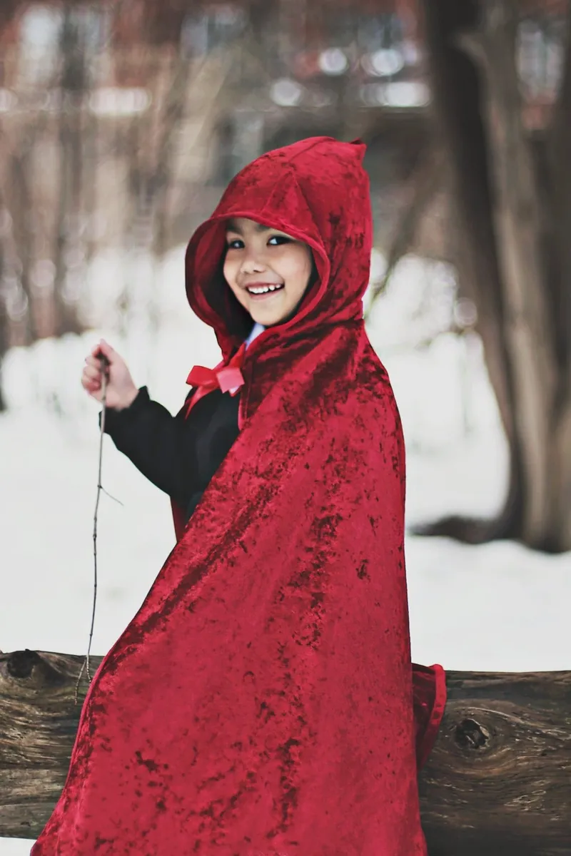 Great Pretenders Little Red Riding Hood Cape, Size 5-6