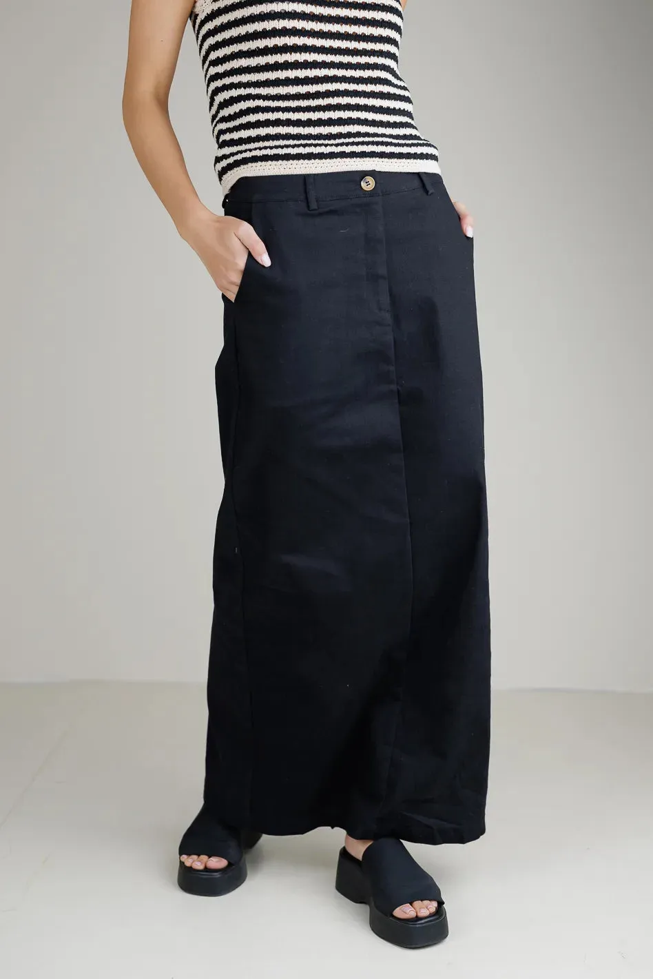 Madelynn Skirt in Black - FINAL SALE