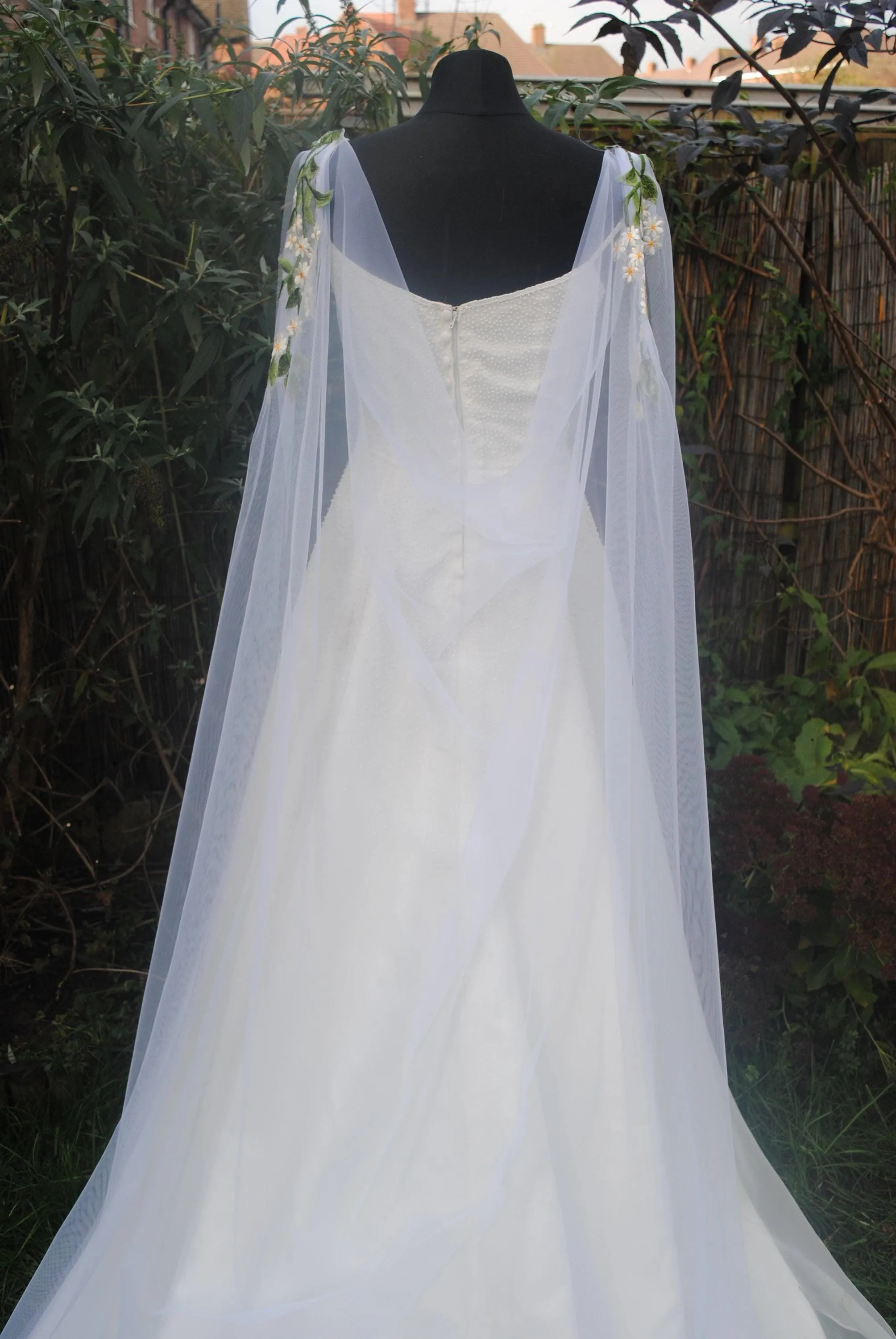 White Bridal Cape Veil Flower Appliqué Wedding Cape