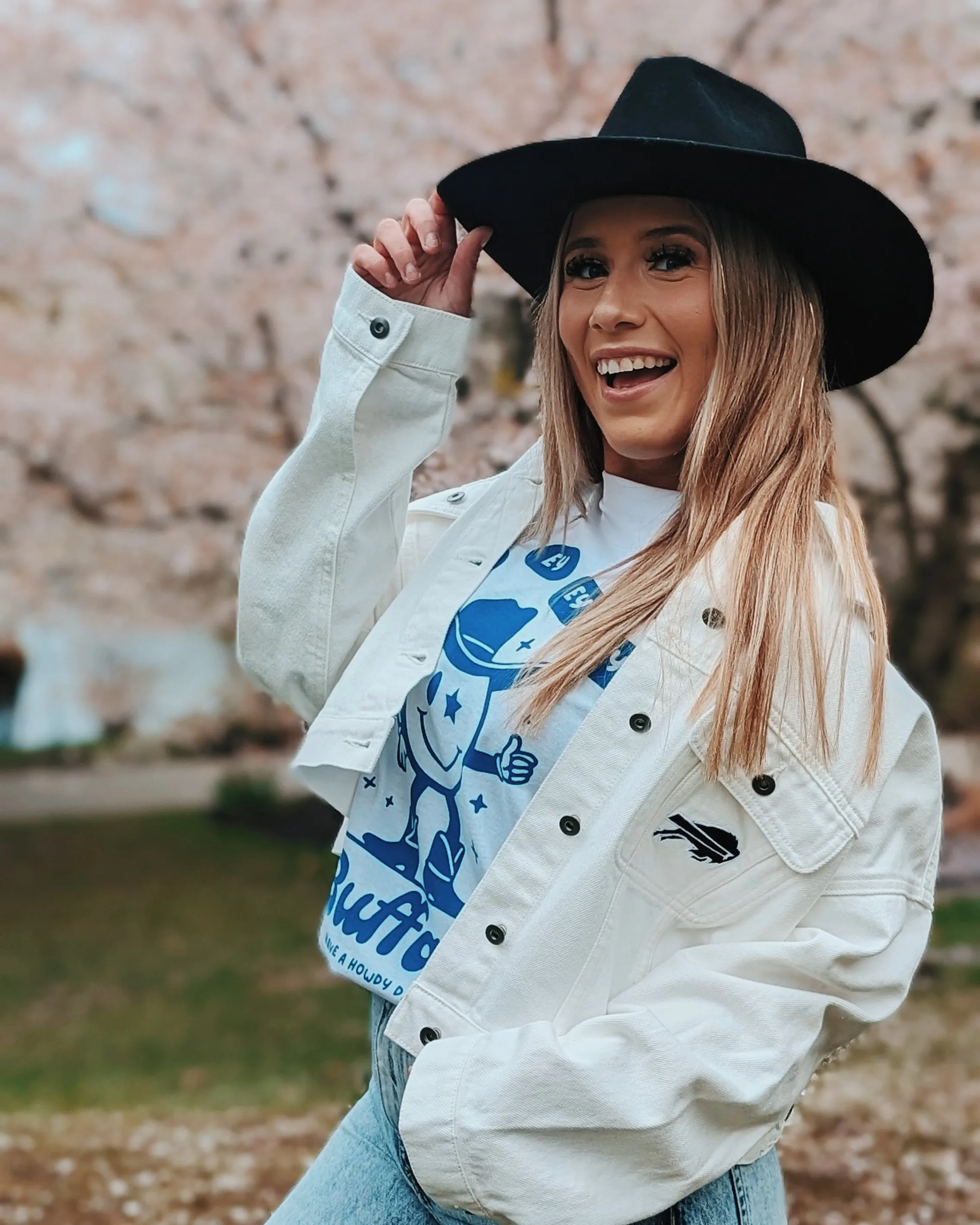 Women's Buffalo Bills Oversized Cropped White Denim Jacket